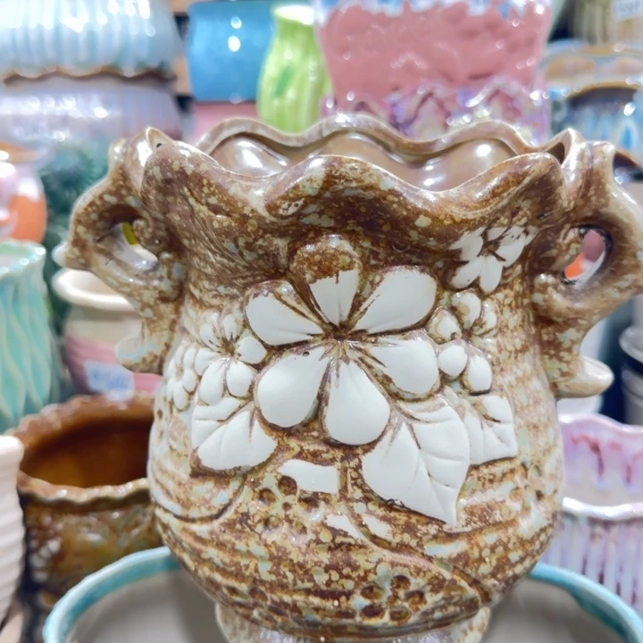 凑9块包邮，有孔，陶瓷花盆