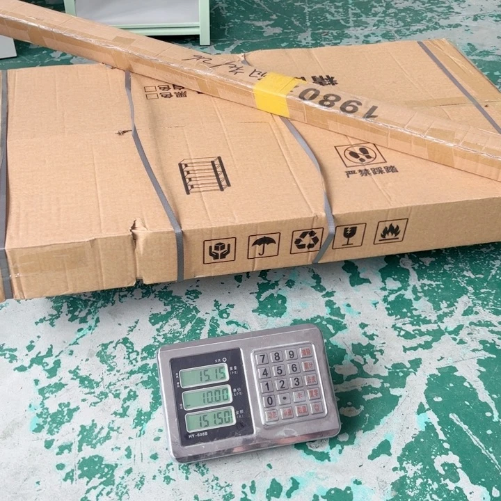 ****罗其它金属100。50。5。200白色