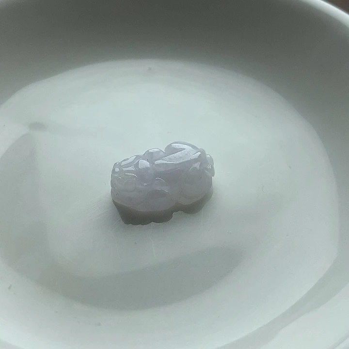 翡翠未镶嵌挂件貔貅