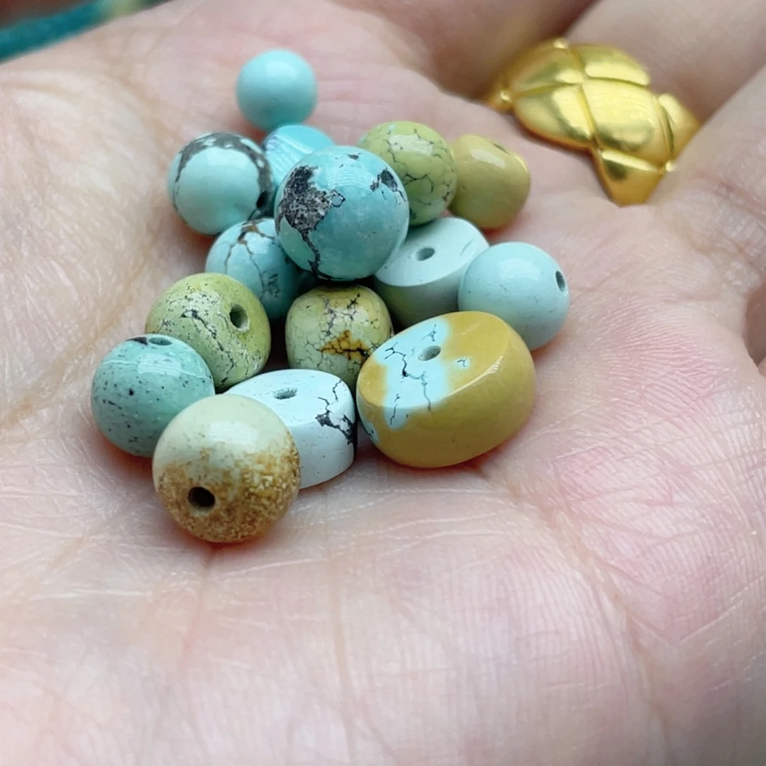 南红玛瑙未镶嵌珠宝奇石