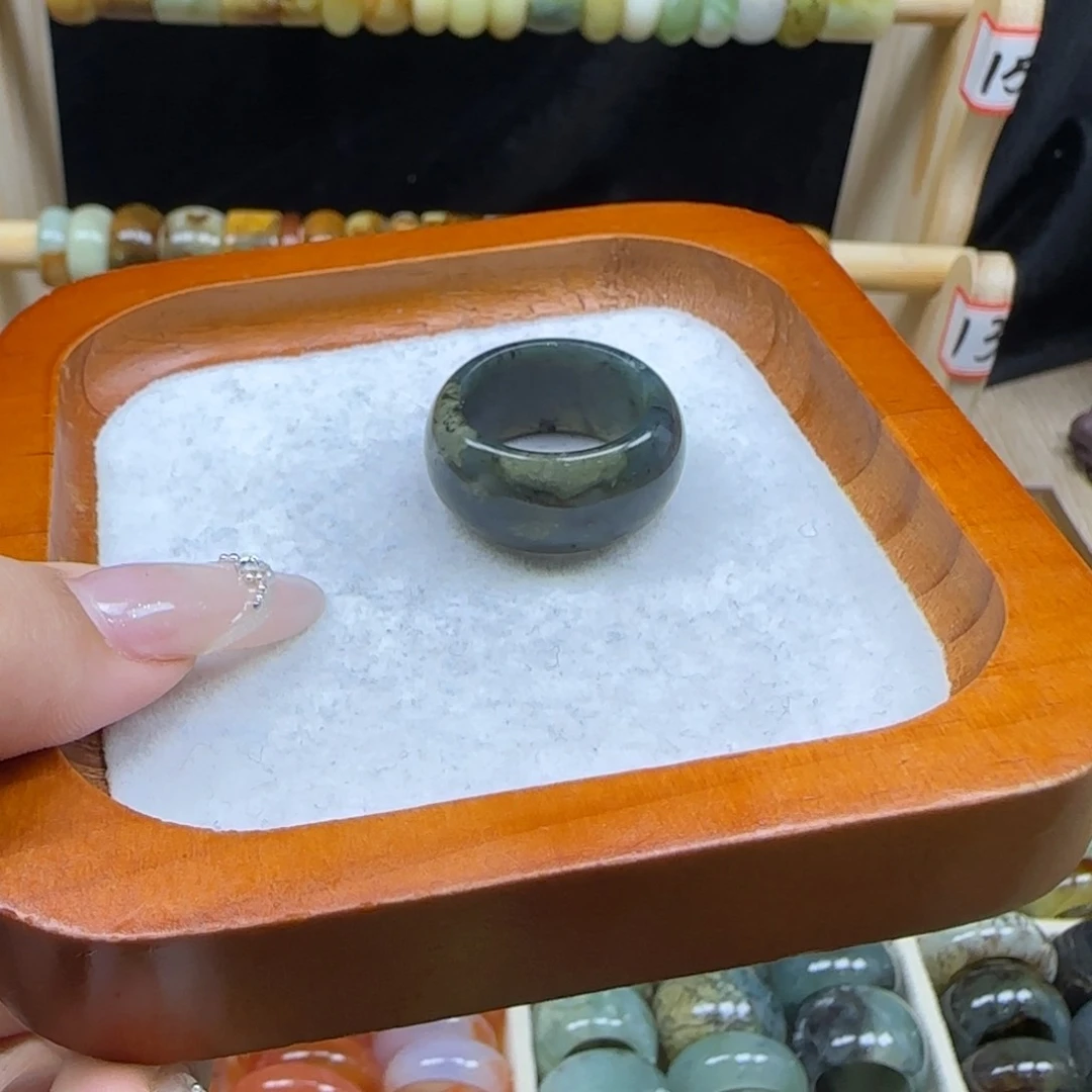 蛇纹石玉合金内径18.7W**.