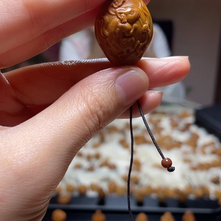 吊坠橄榄核橄榄 鼠