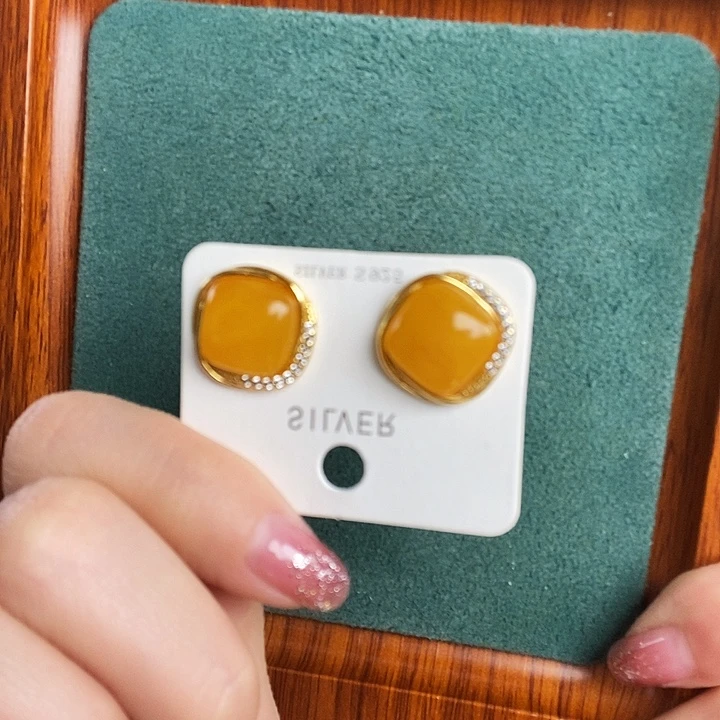 蜜蜡银S925镶嵌耳饰耳钉