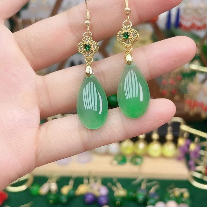 玛瑙/玉髓耳钉合金