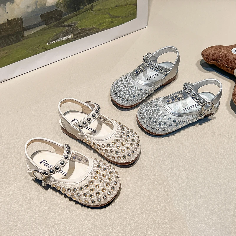 儿童水钻玛丽珍包头凉鞋女童2025夏季新款舒适韩版水钻外穿镂空