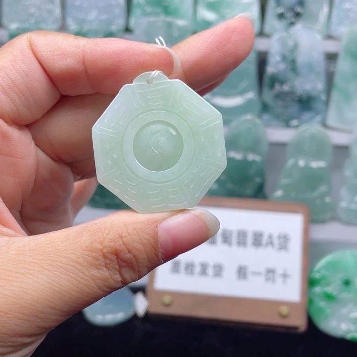 颈饰未镶嵌翡翠时来运转