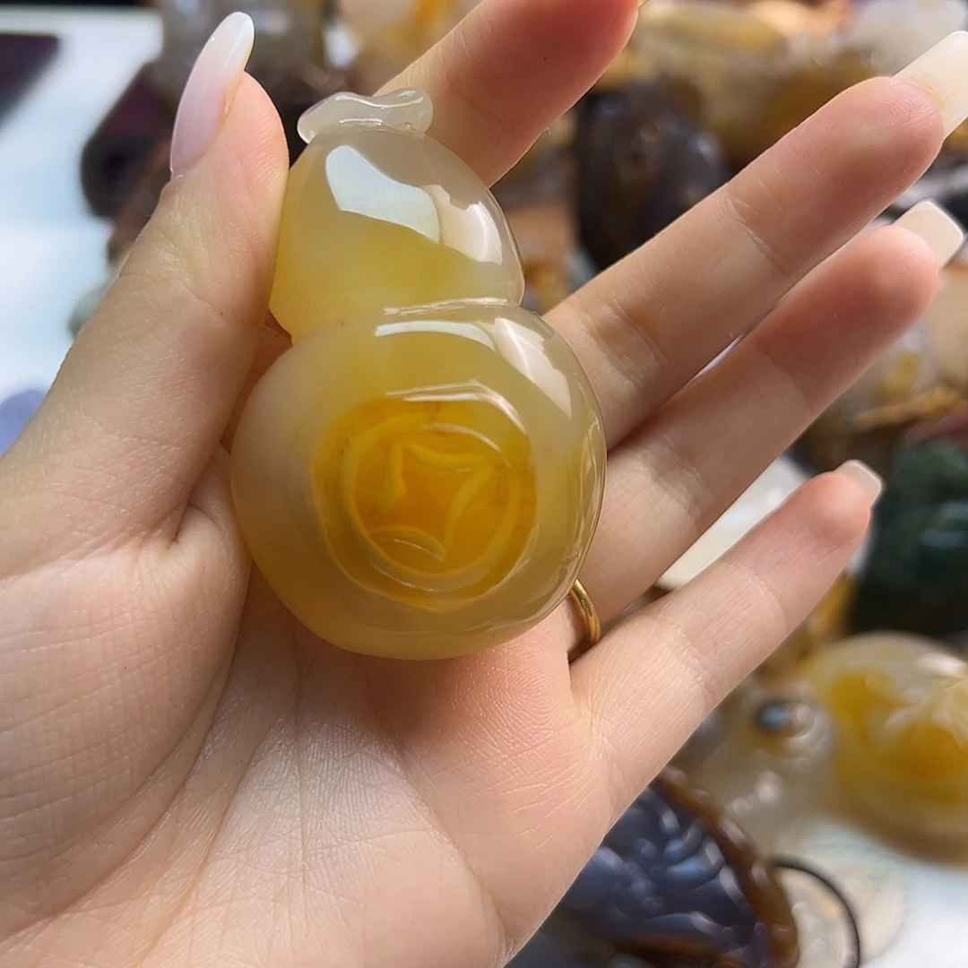 玛瑙/玉髓未镶嵌颈饰