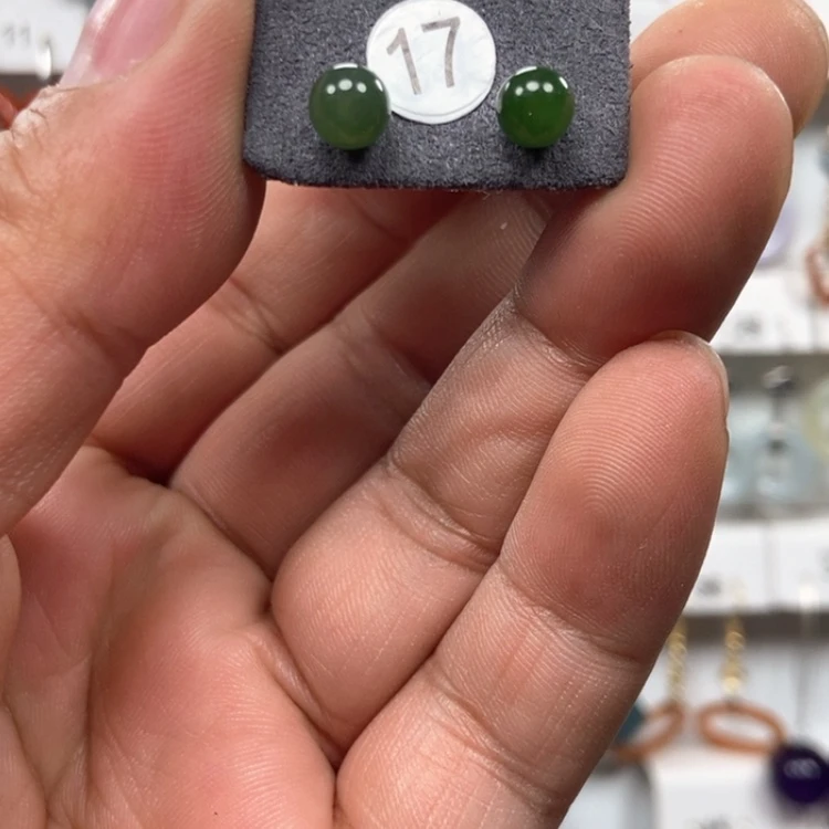 【闪购商品】翡翠耳饰银S925镶嵌碧y U