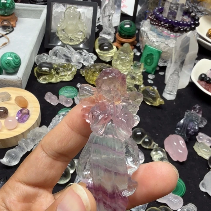 未镶嵌颈饰水晶水晶