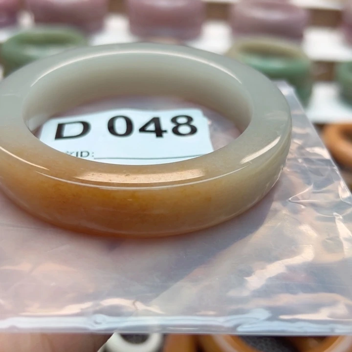 石英质玉手镯合金姣*子