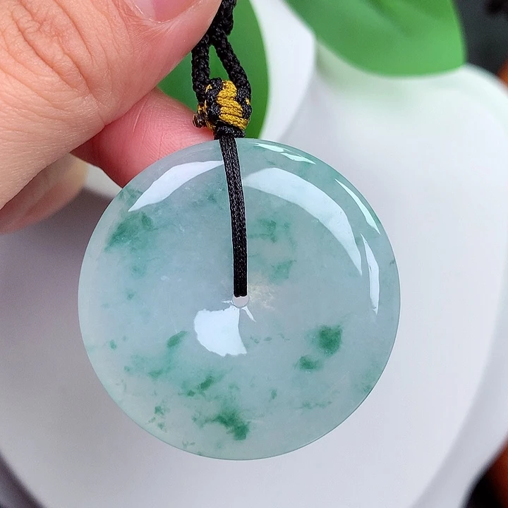 颈饰未镶嵌翡翠平安扣 38x5.8mm