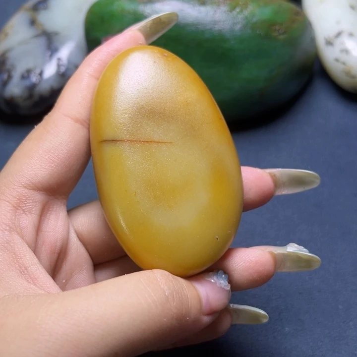 未镶嵌和田玉珠宝奇石