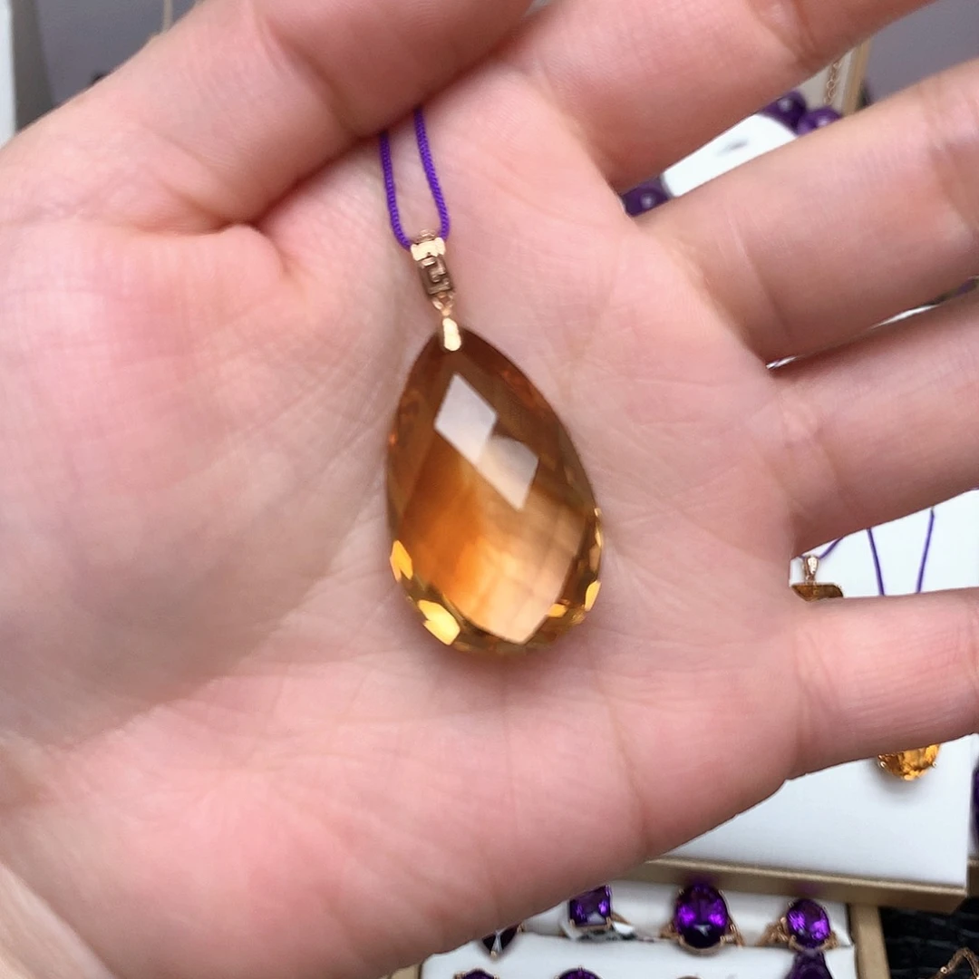 黄晶吊坠(赠链)18K金镶嵌