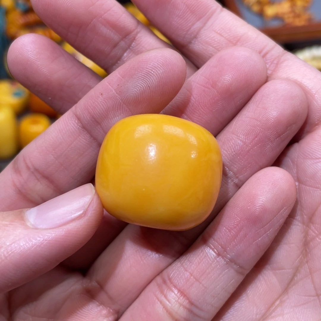 蜜蜡未镶嵌裸石直径29