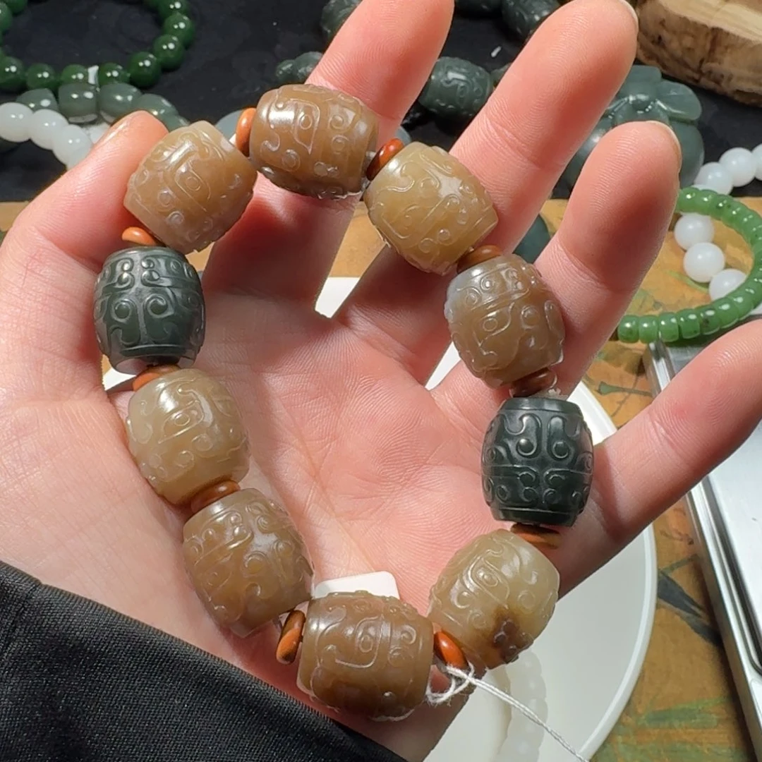 和田玉手串未镶嵌木*?