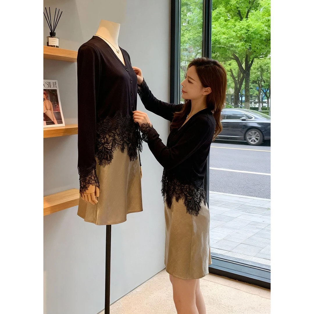 黑色蕾丝拼接针织上衣法式领高级感2025春季气质名媛气质风开衫