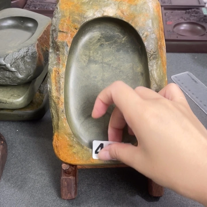 广东肇庆原石端砚