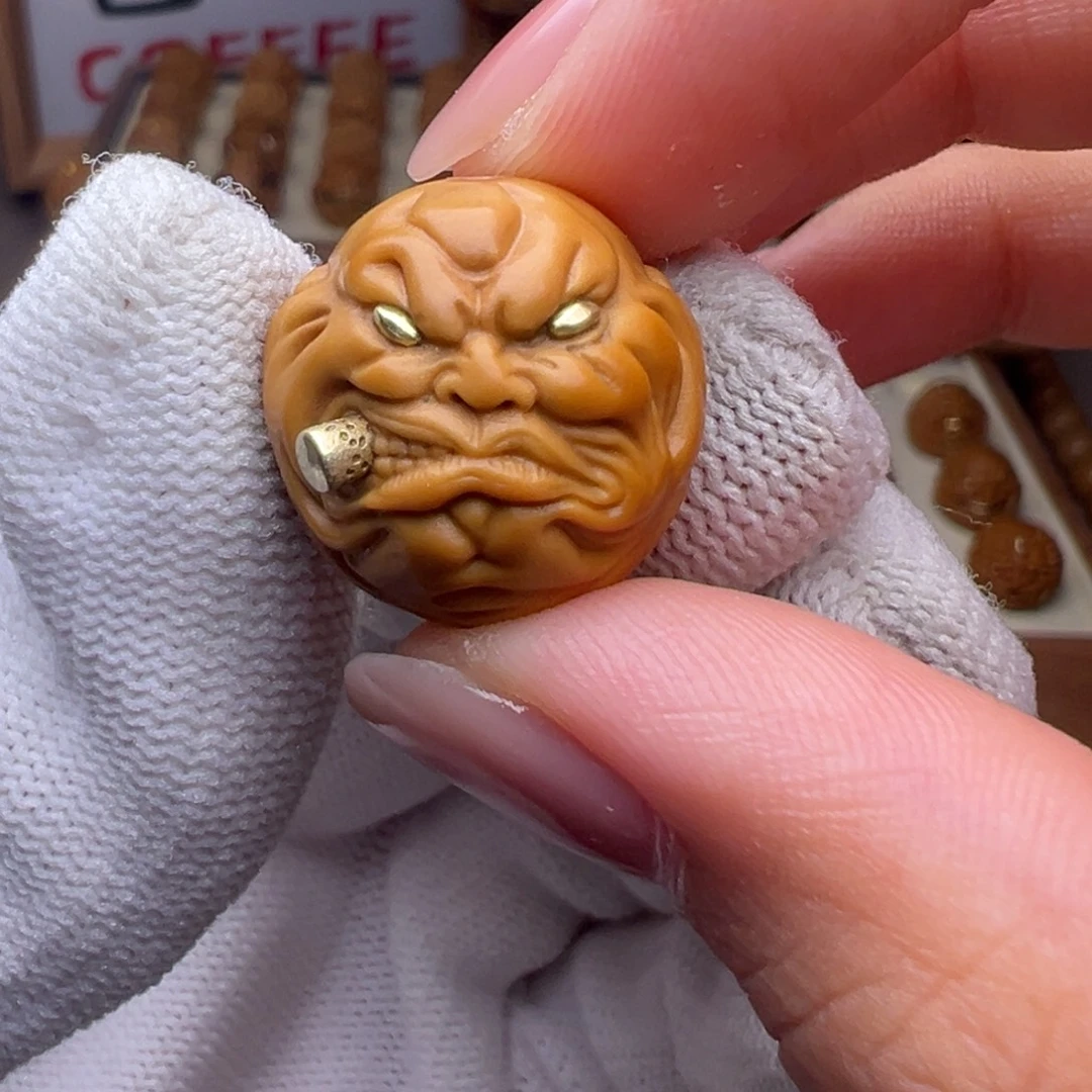 把件猴头核桃镶嵌款烟鬼全品有正常封口线