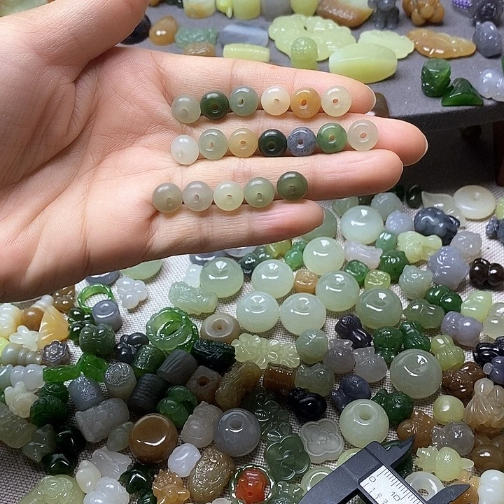 未镶嵌和田玉挂件平安扣9.9一个多样性发其一