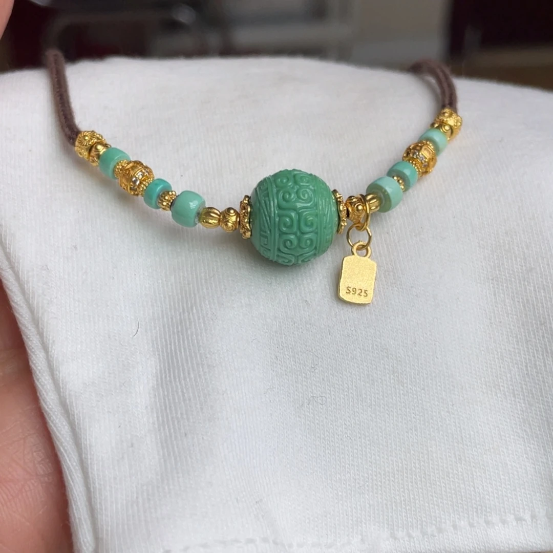 绿松石未镶嵌颈饰