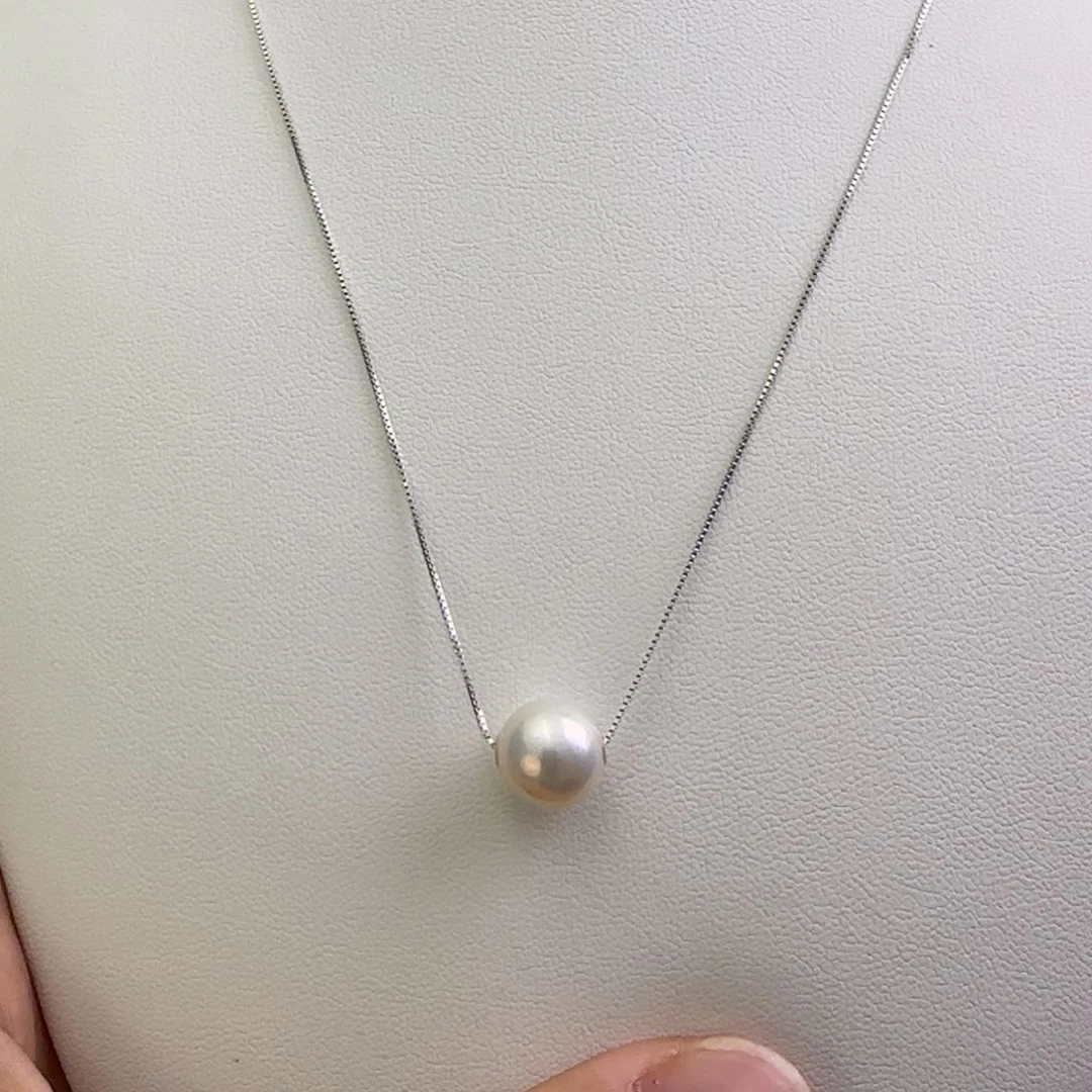 淡水珍珠18K金镶嵌颈饰