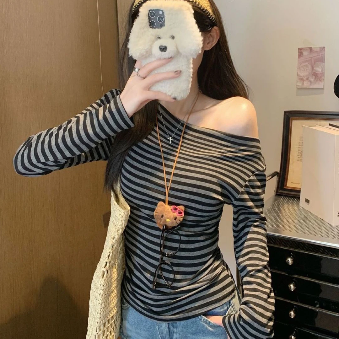 韩式慵懒一字肩条纹款长袖t恤女夏季松弛感修身wintage风斜肩上衣