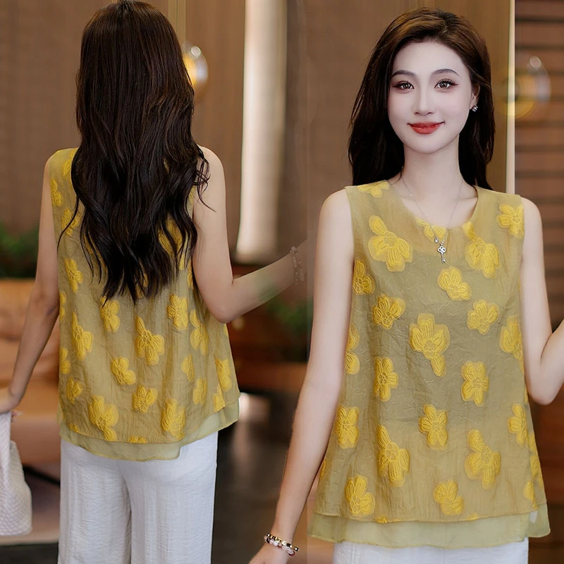 时尚休闲洋气薄款无袖背心小衫女2025夏季新款独特漂亮初夏小上衣