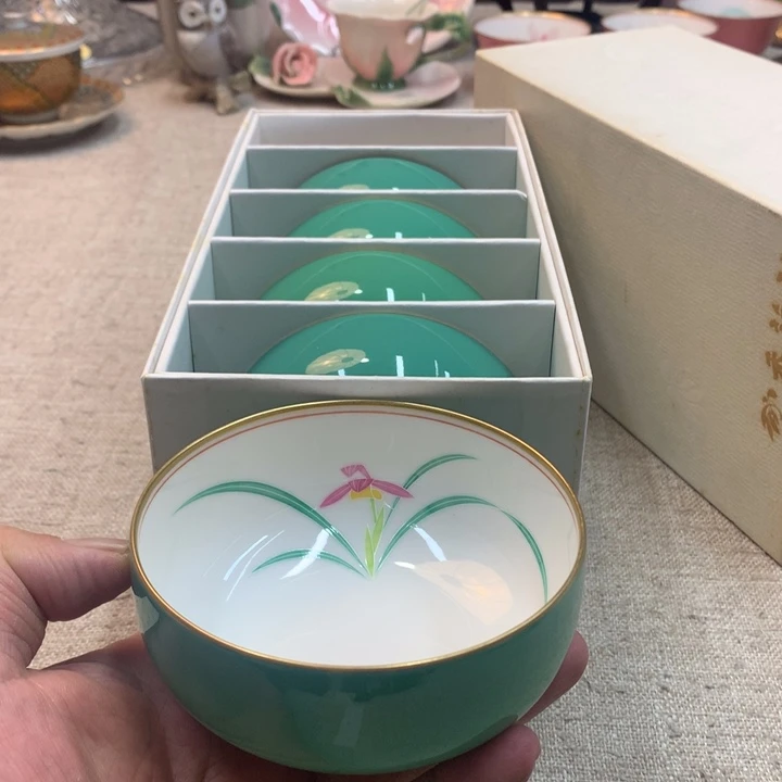 金瓷阁家的美丽瓷器