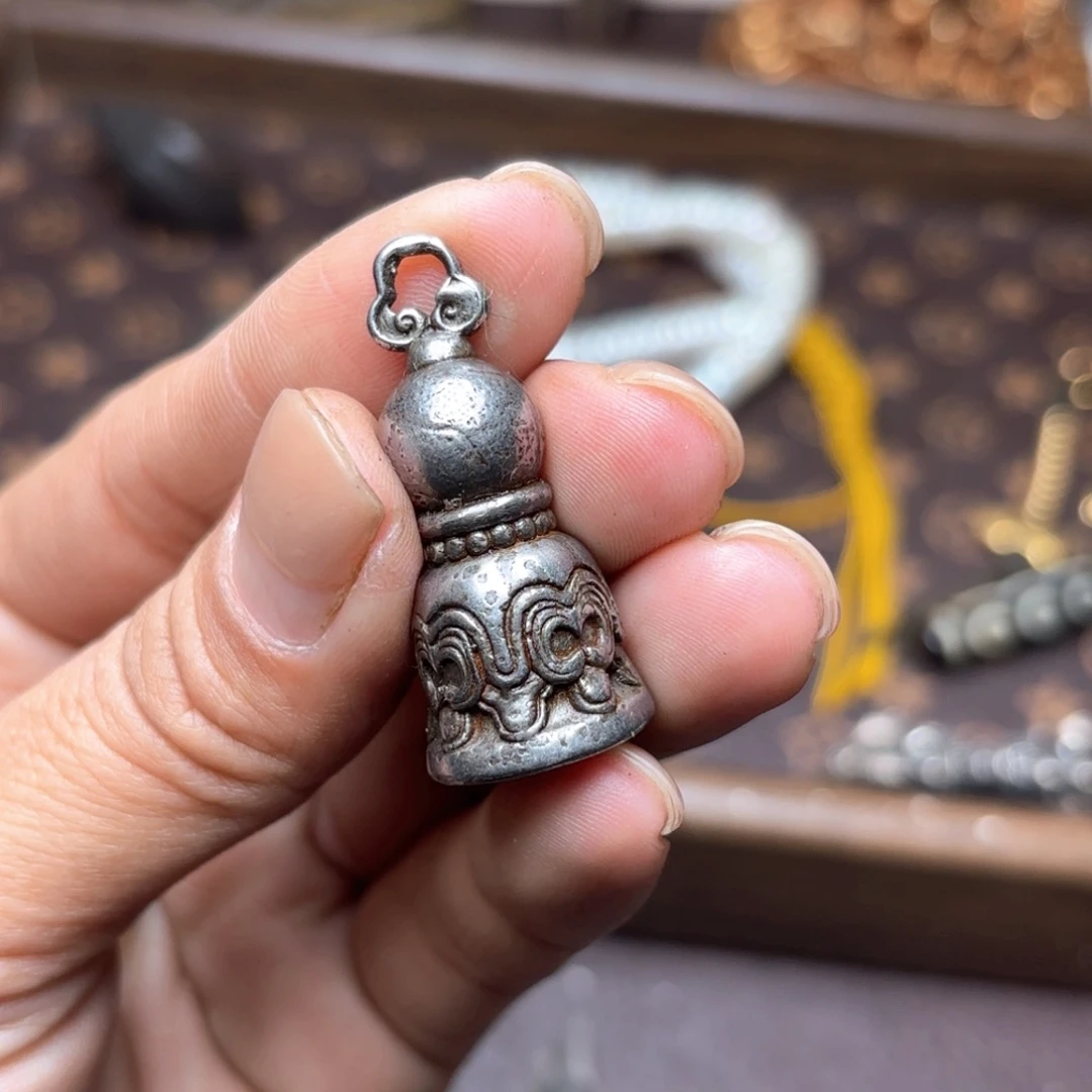 铜星月菩提吊坠项链