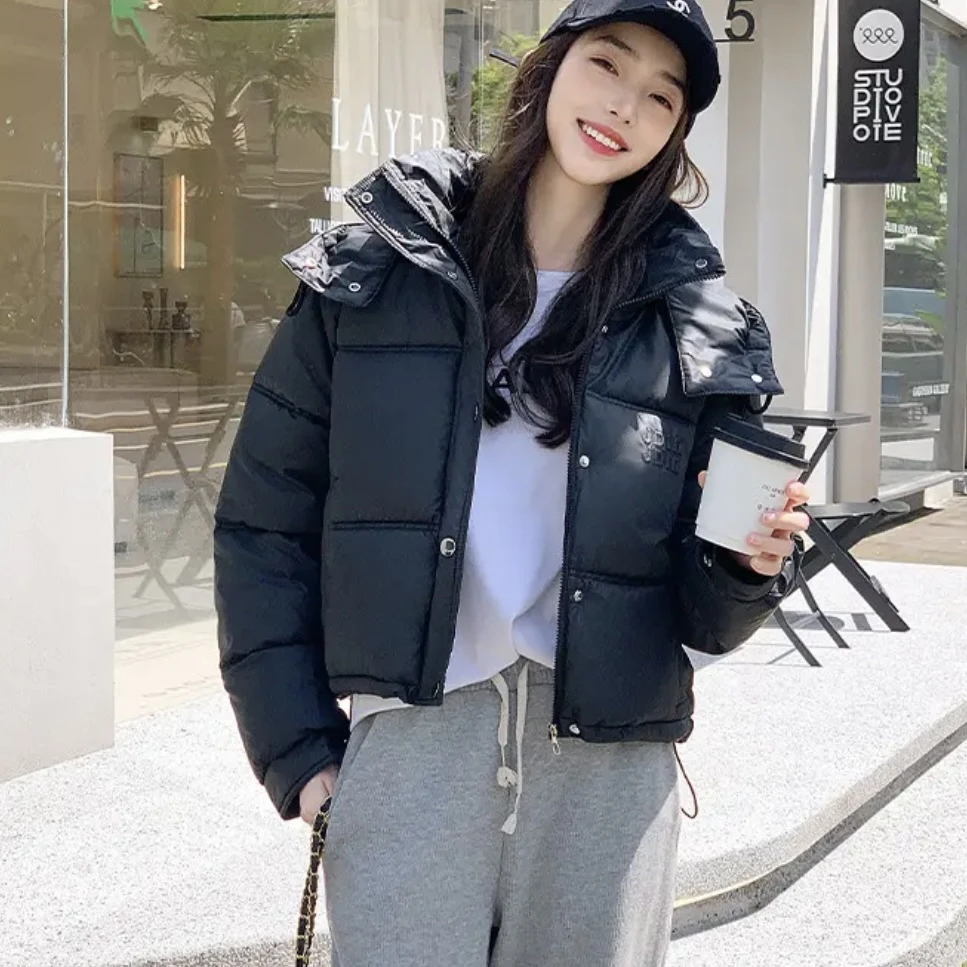 8856新款时尚半高领设计夹棉短款棉服