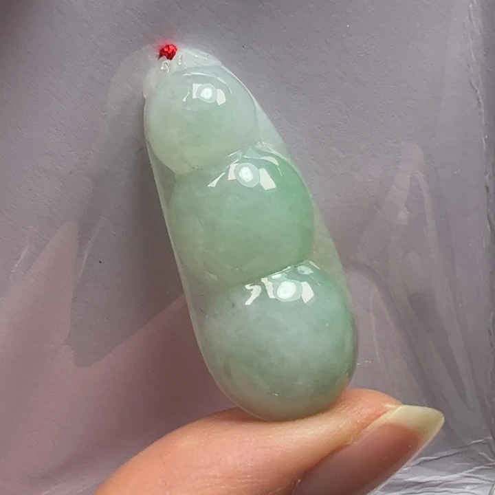 翡翠未镶嵌颈饰吊坠