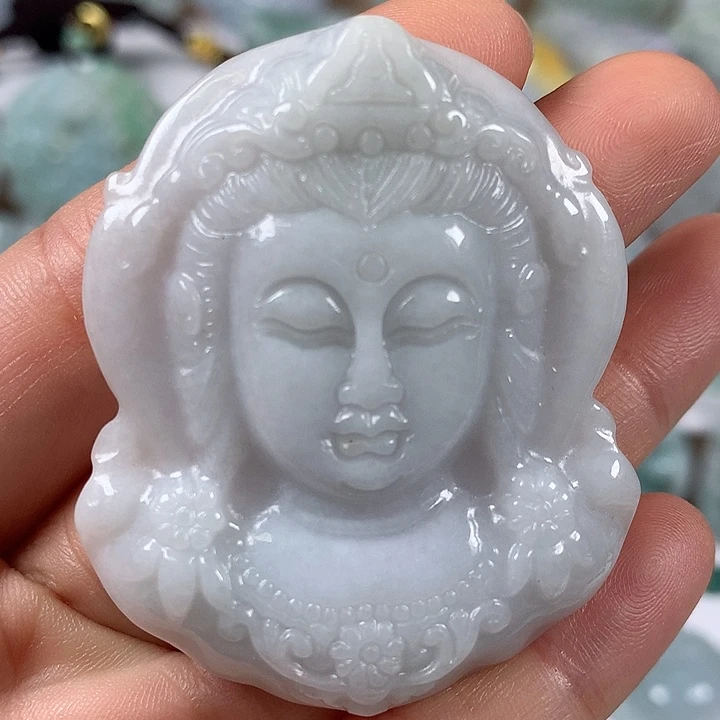 翡翠未镶嵌颈饰观音福利