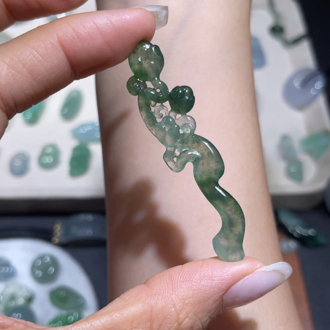 吊坠(不含链)未镶嵌翡翠玉兰花