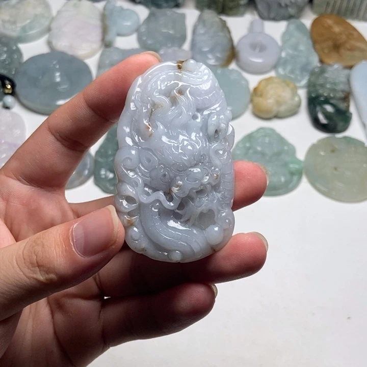 颈饰未镶嵌翡翠龙牌26