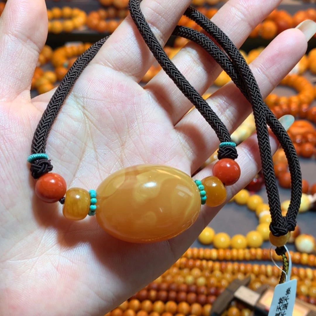 【闪购商品】蜜蜡吊坠(赠链)未镶嵌