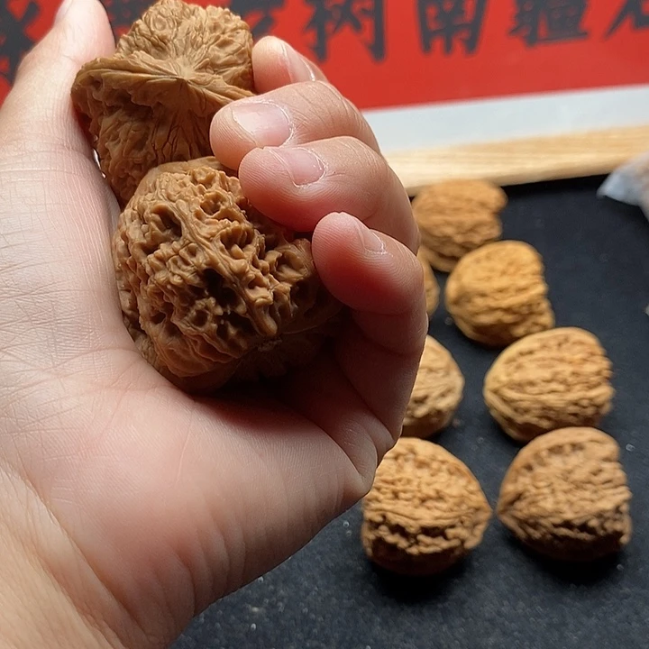 桃核吊坠风****哈南疆涿鹿