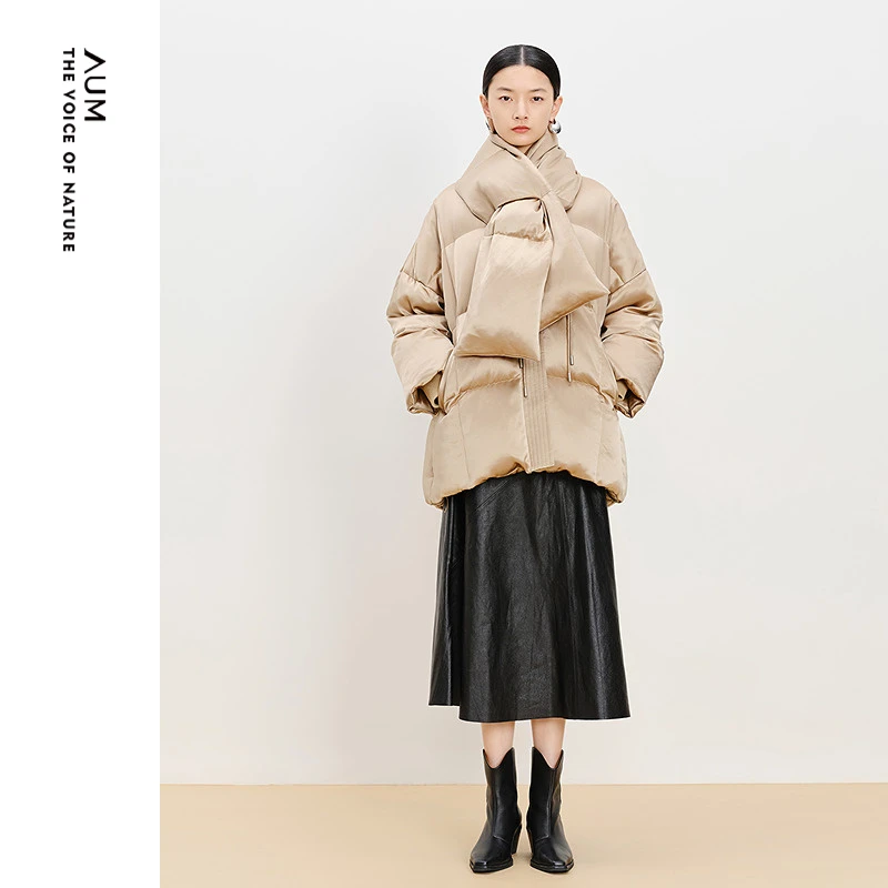 【心心精选】AUM冬季新款宽松百搭花苞围巾羽绒服M1EG4938Y