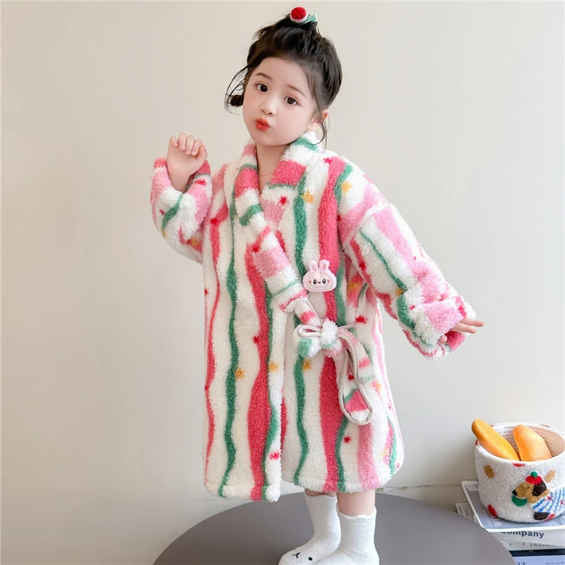 女童睡袍秋冬季珊瑚绒女宝宝冬季加厚可穿式儿童洗澡浴袍居家服