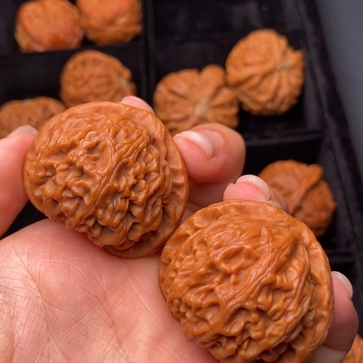 文玩核桃吊坠秦岭核桃