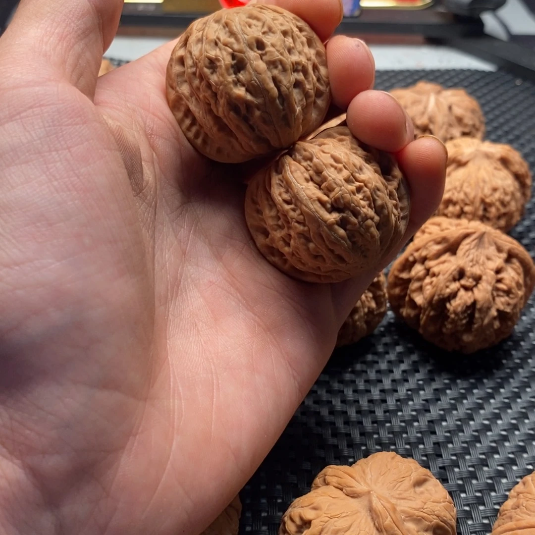 朝***辞文玩核桃精品对铁锤
