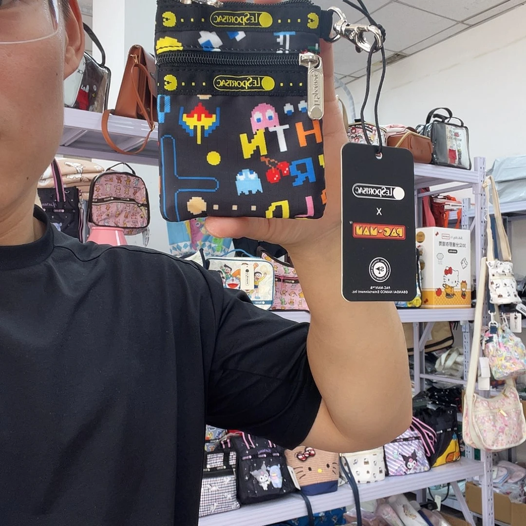 PU化妆包等产品和产品