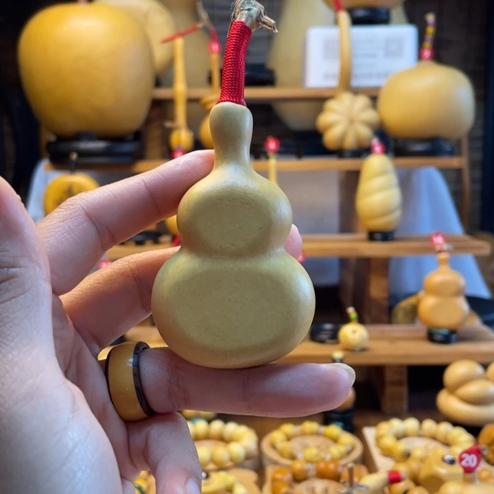 章***译天然葫芦自然生长