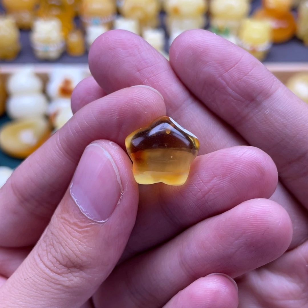 琥珀未镶嵌裸石蜜蜡