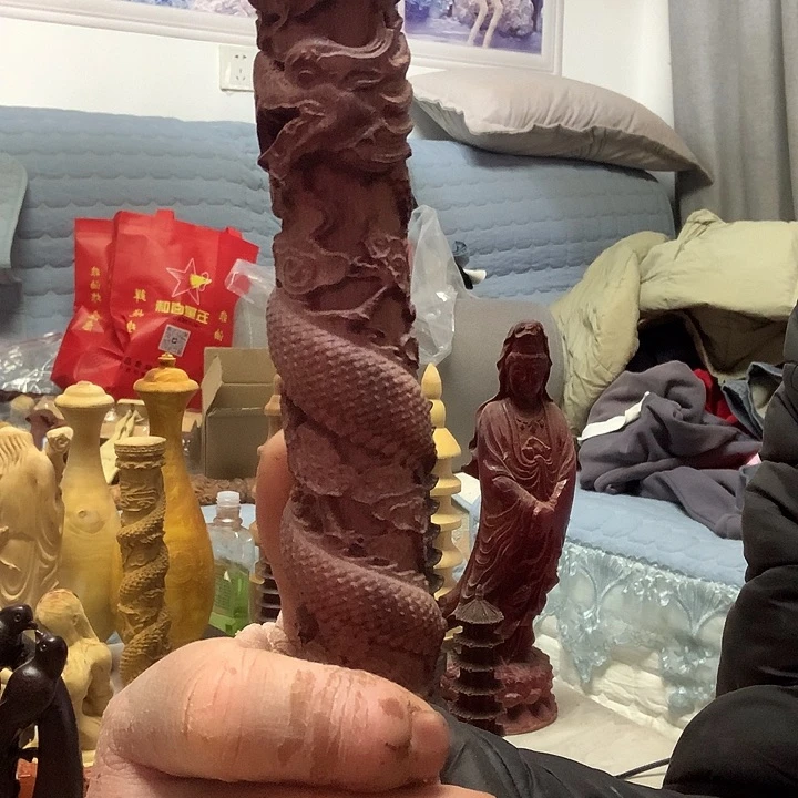 红酸枝木类紫罗兰