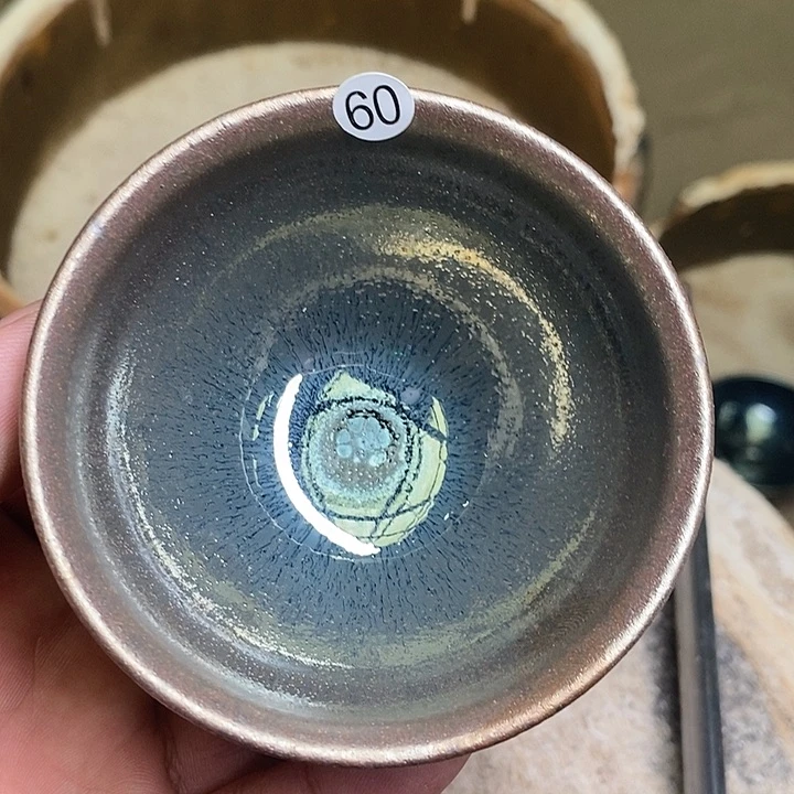 茶盏龙窑柴烧瑕疵粘釉