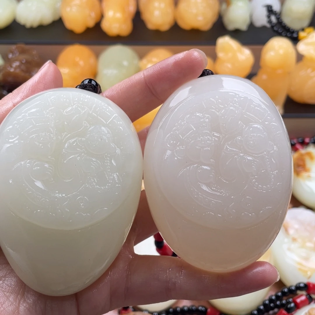 M***o石材天然古青石手把件