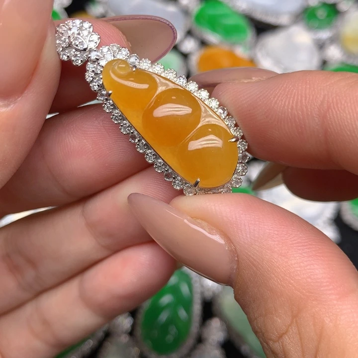 翡翠18K金镶嵌吊坠(不含链)