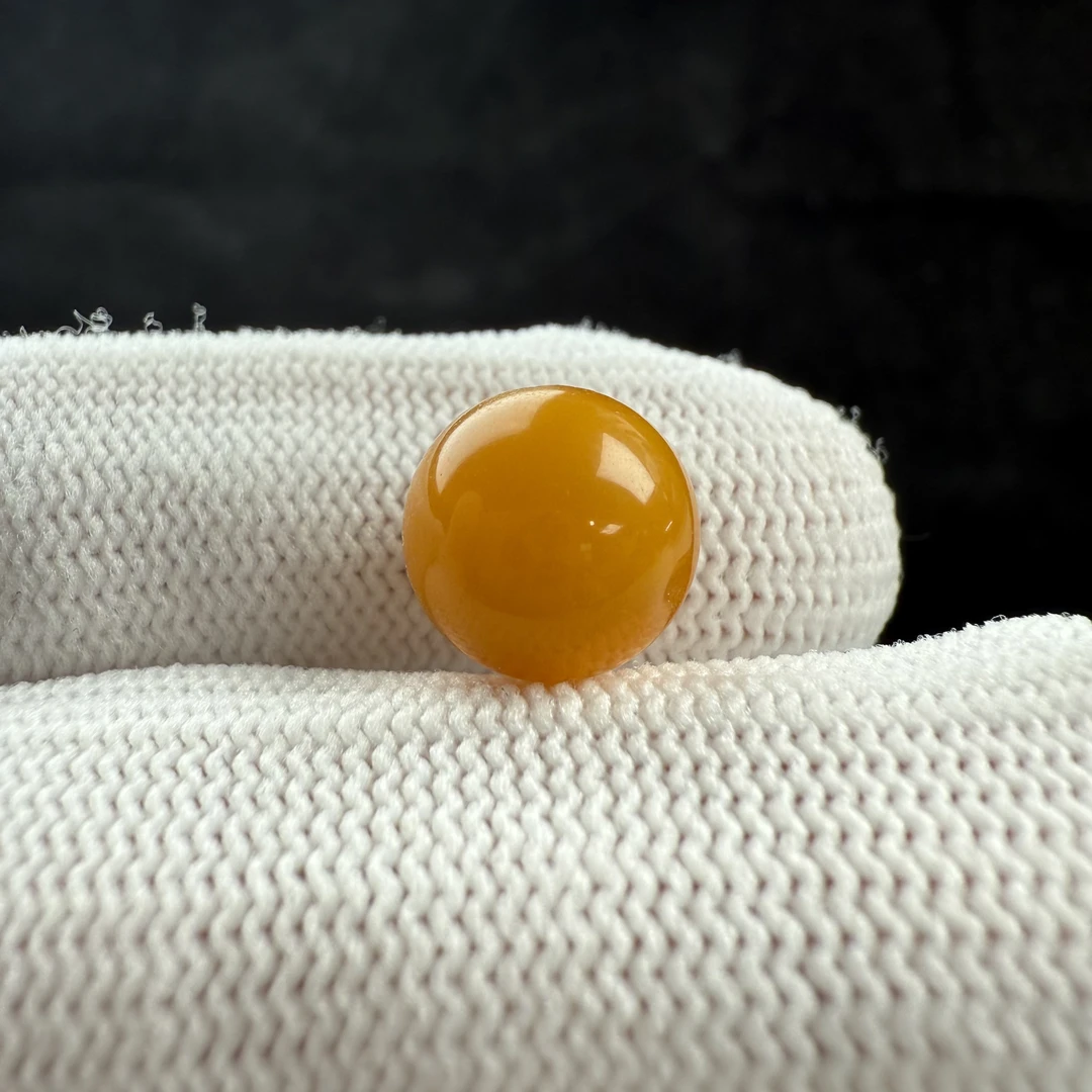 A1390天然原矿蜜蜡 鸡油红圆珠 10.4mm支持复检假一罚十