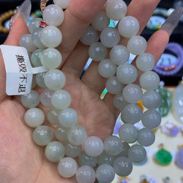 翡翠挂件未镶嵌翡翠9