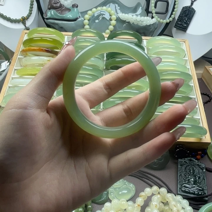七****蛇纹石玉合金手镯